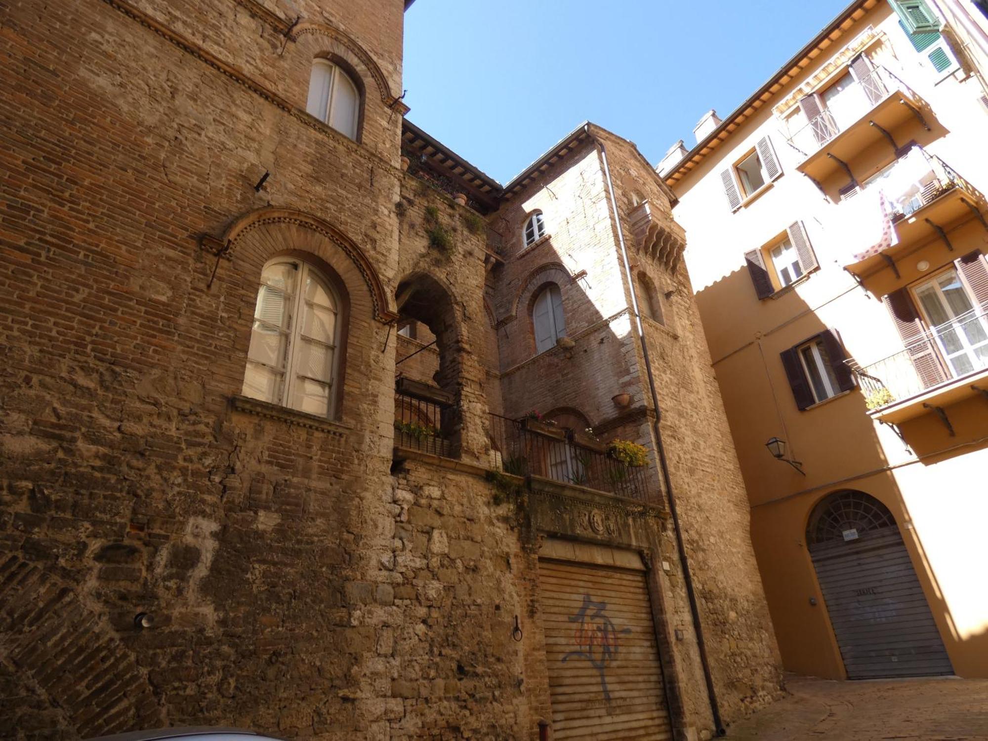 Via Vincioli - La Terrazza Nel Cuore Di Perugia Eksteriør billede